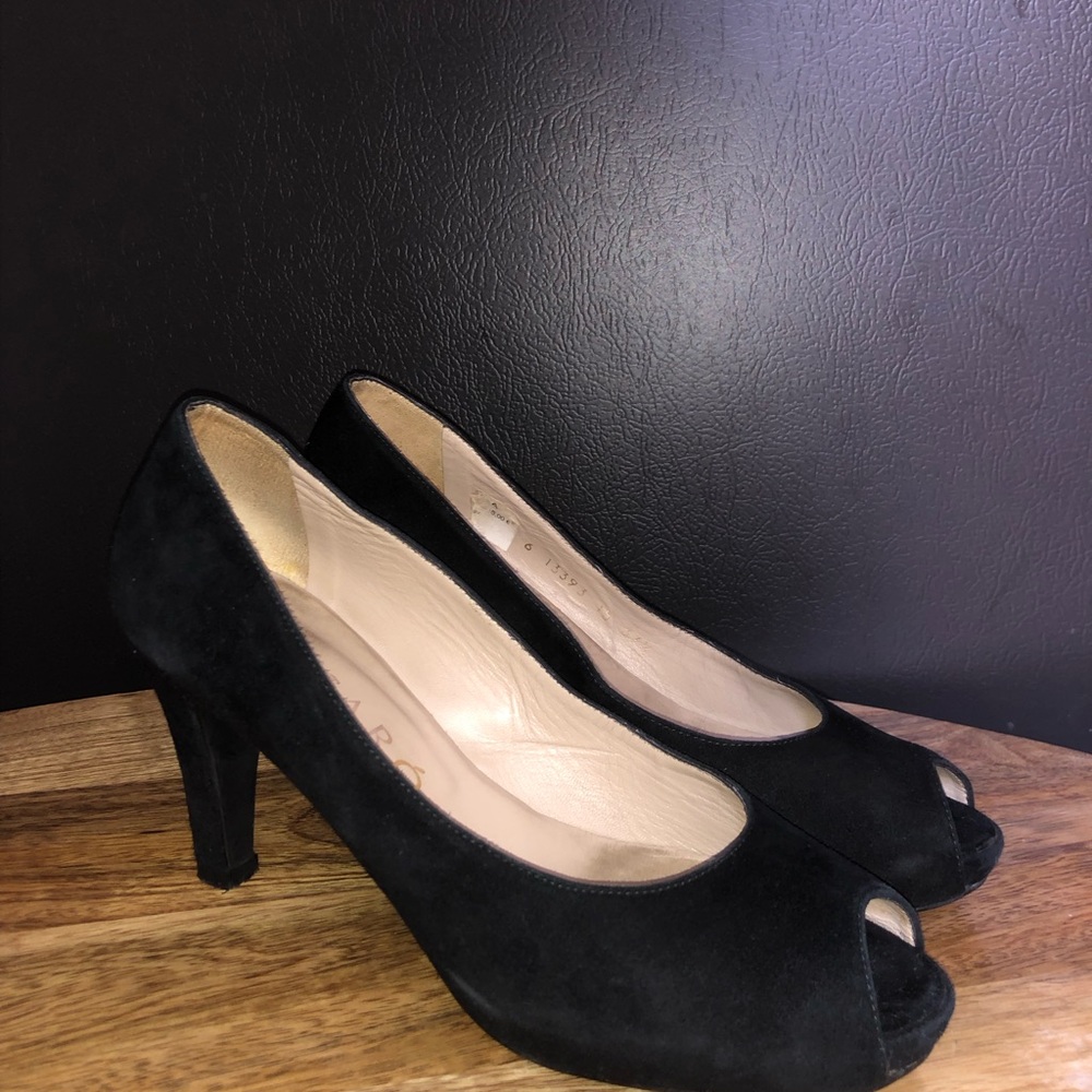 Elegant Black Peep-Toe Heels
